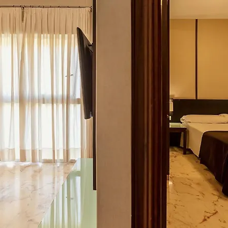 Vertice Bib Rambla Hotel apartamentowy 2*